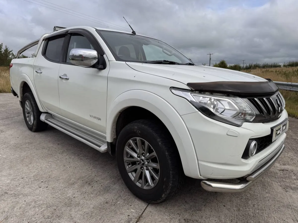 2017 Mitsubishi L200 DI-D 178 Warrior 4WD Auto - Image 1