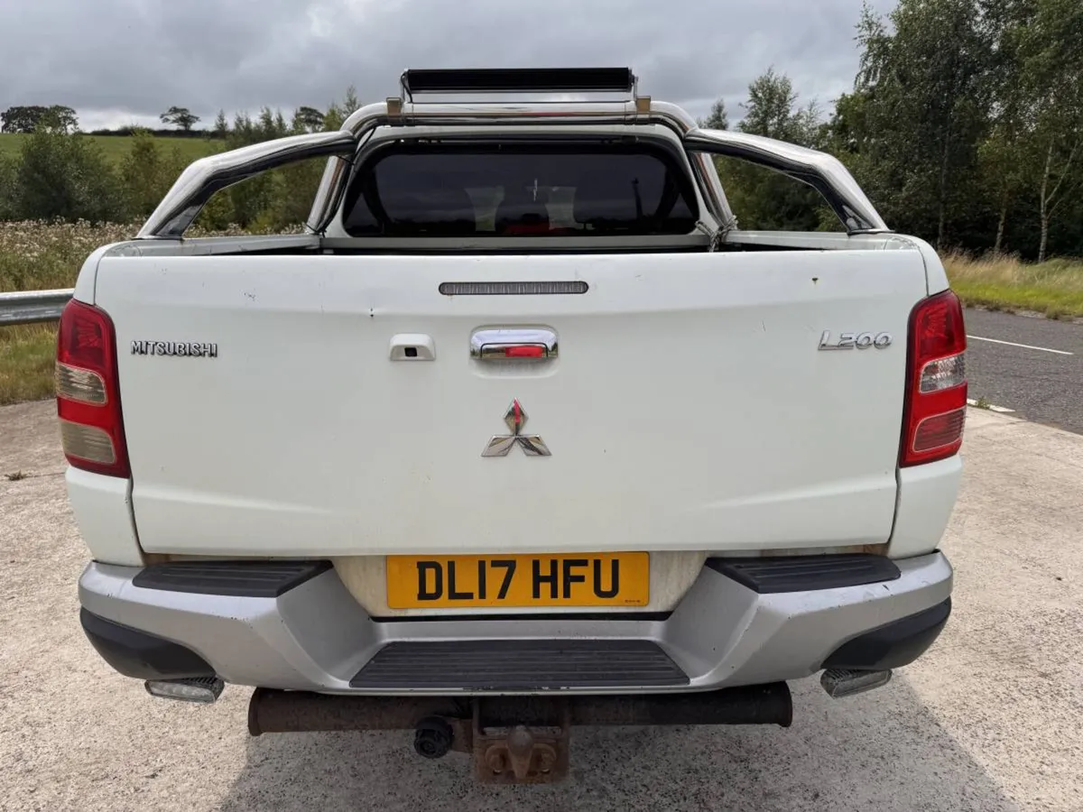 2017 Mitsubishi L200 DI-D 178 Warrior 4WD Auto - Image 3