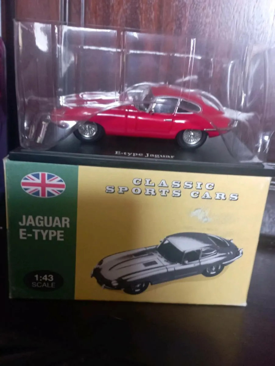 ATAL EDITIONS -JAGUAR E TYPE - 1-43 SCALE - Image 1