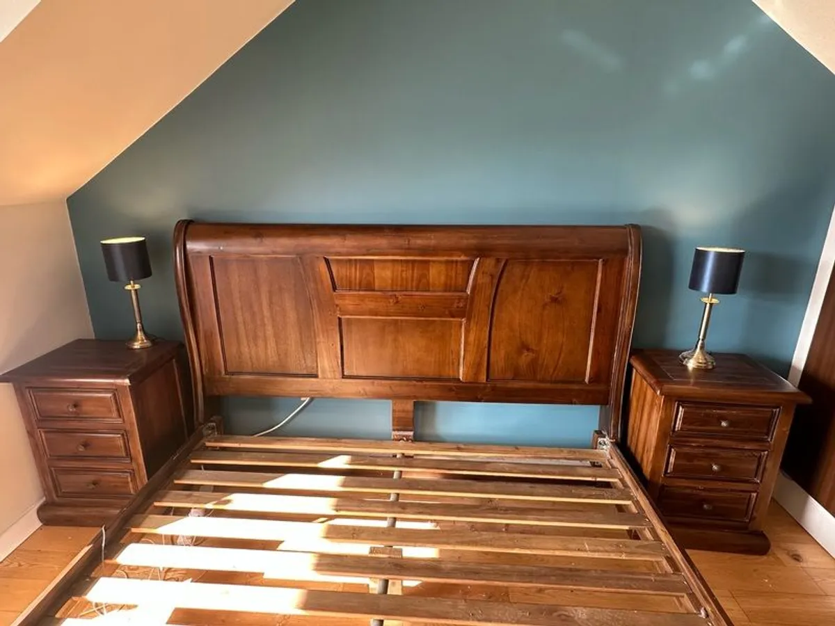 Solid wood bedroom suite - Image 2