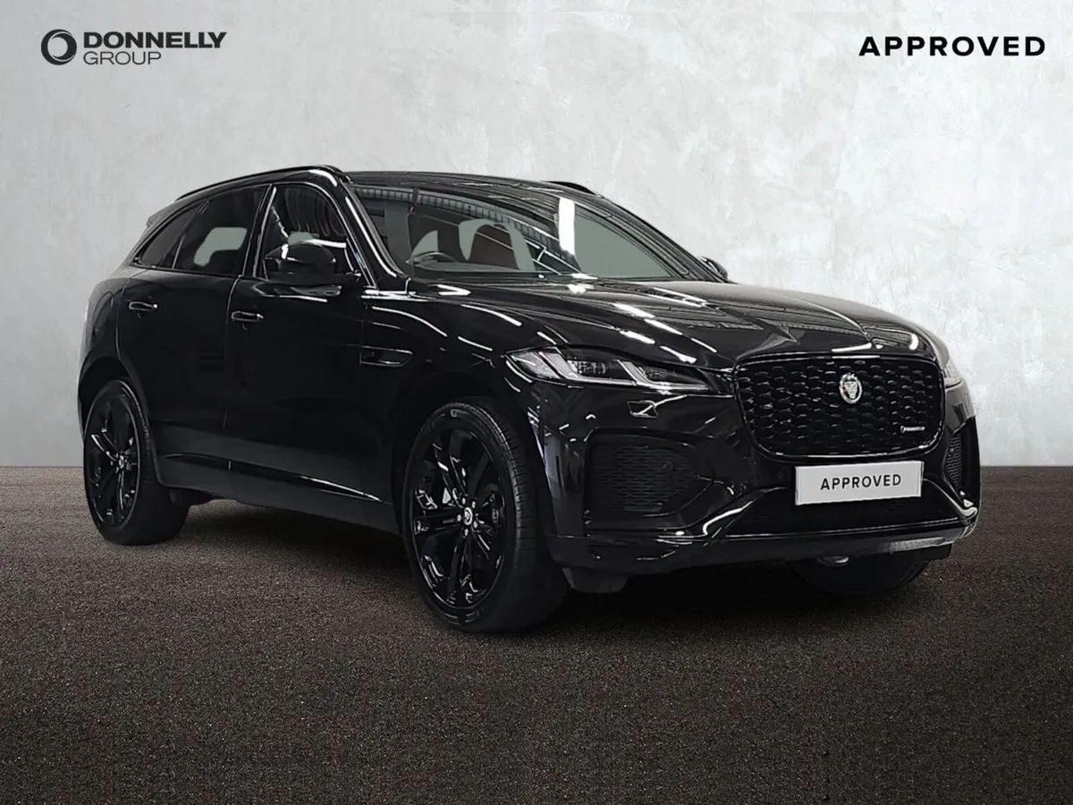 Jaguar F-pace F-Pace Diesel Estate R-Dynamic HSE B - Image 1
