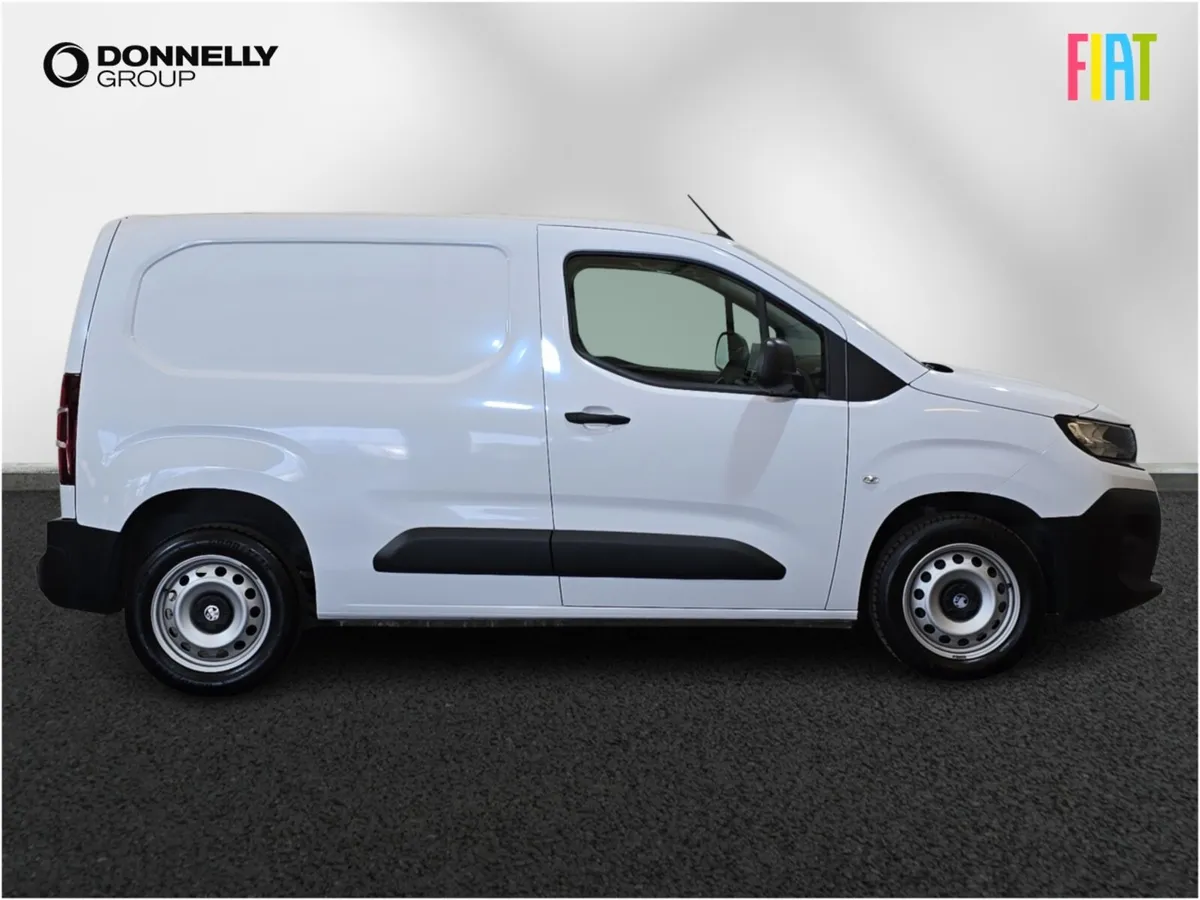 Vauxhall Combo Cargo Diesel Prime - Image 3