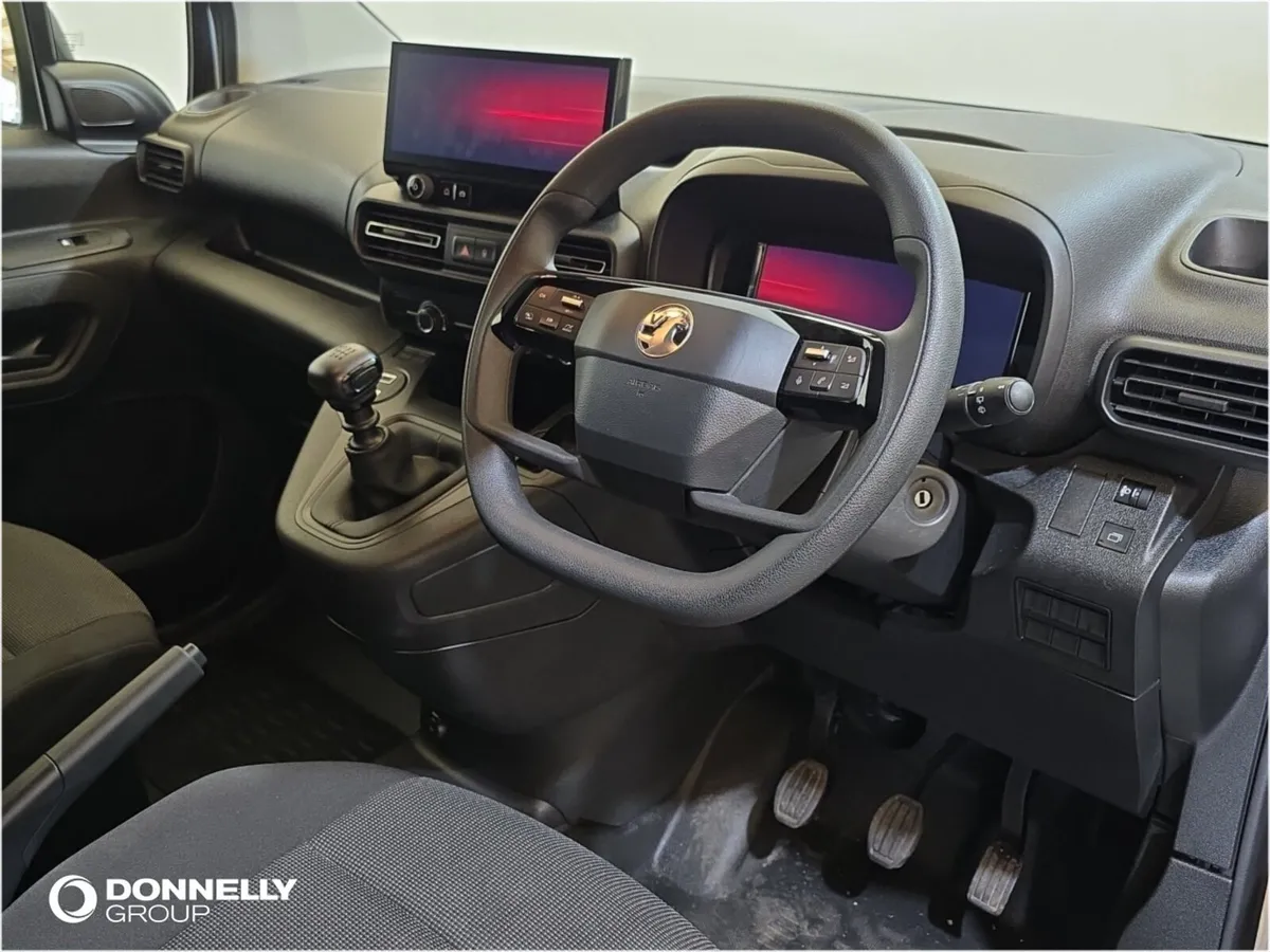 Vauxhall Combo Cargo Diesel Prime - Image 4