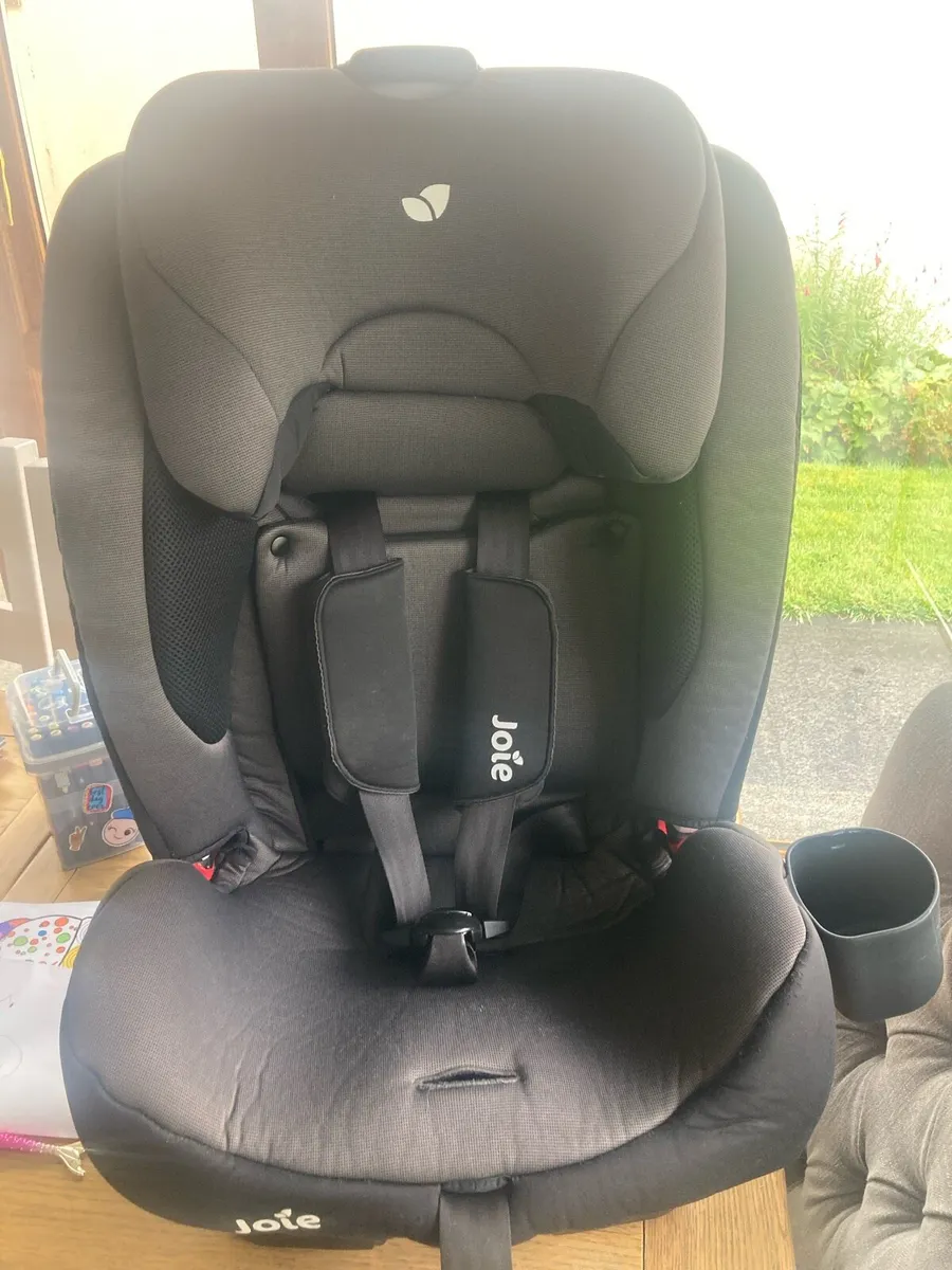 Joie car seat - Image 1