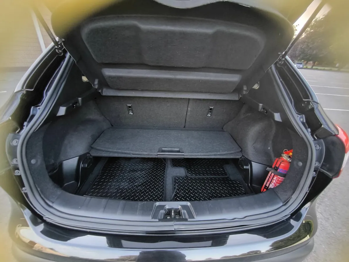Nissan Qashqai 2014 - Image 4