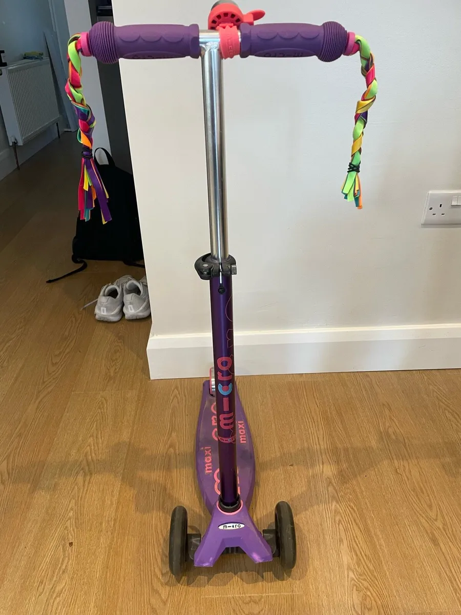 Micro Scooter - Image 3