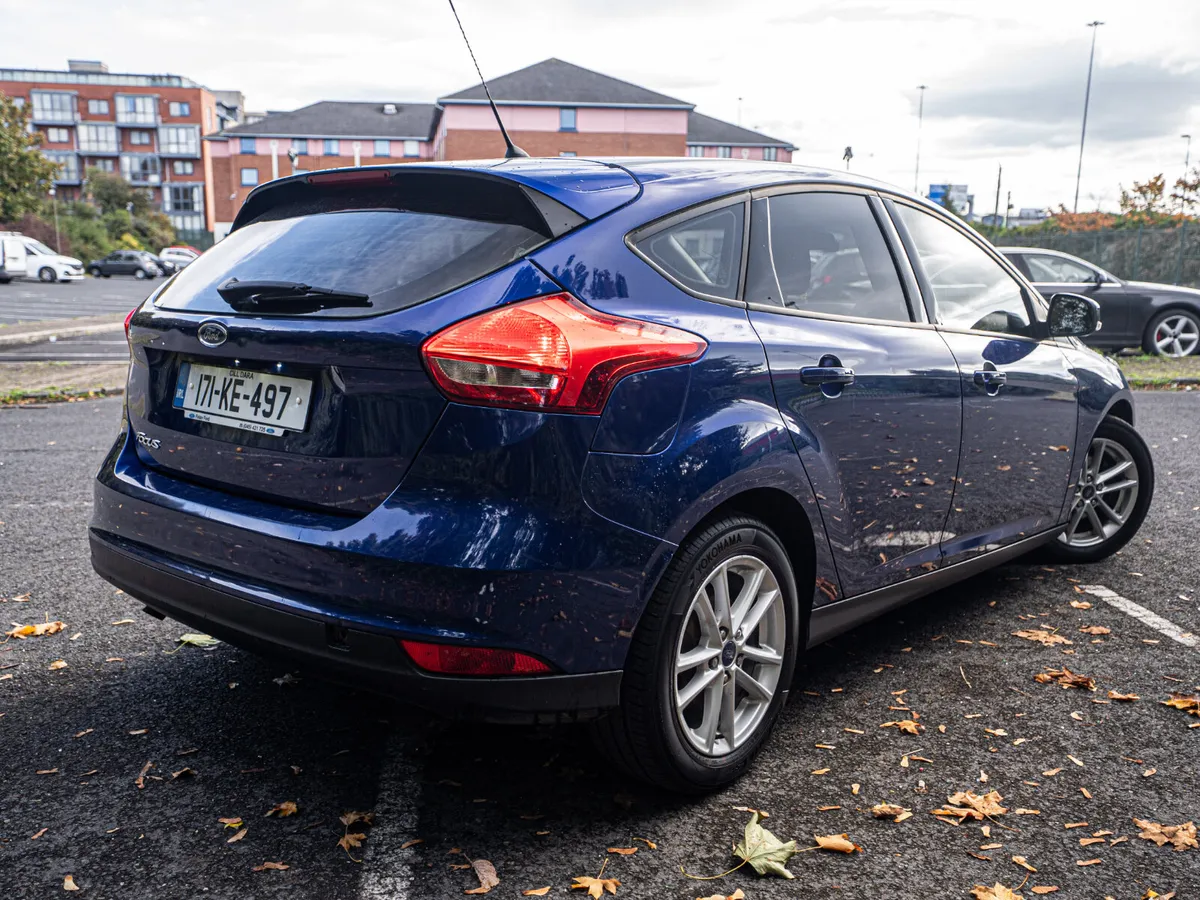 Ford Focus 2017 - Image 2