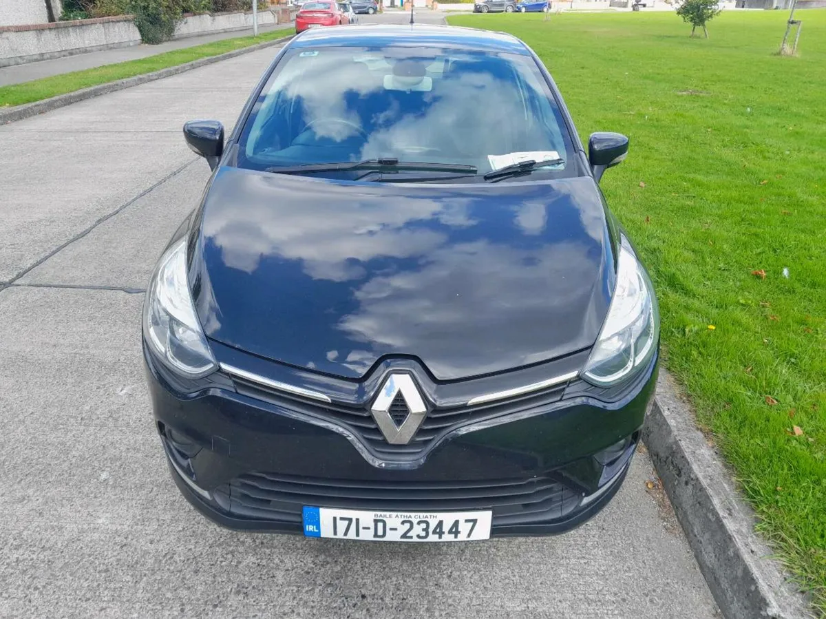 RENAULT CLIO - Image 2