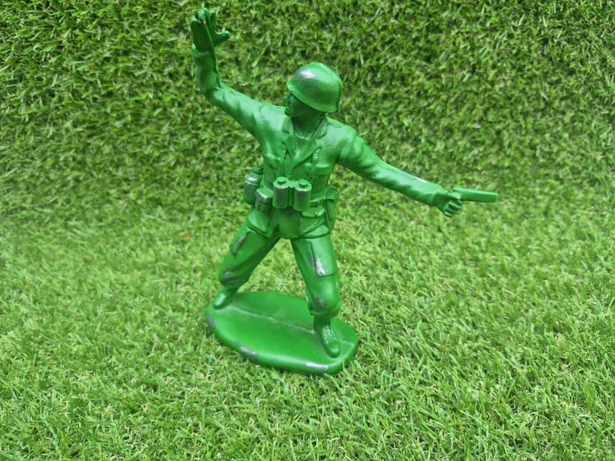 Toy soldiers figures - Image 1