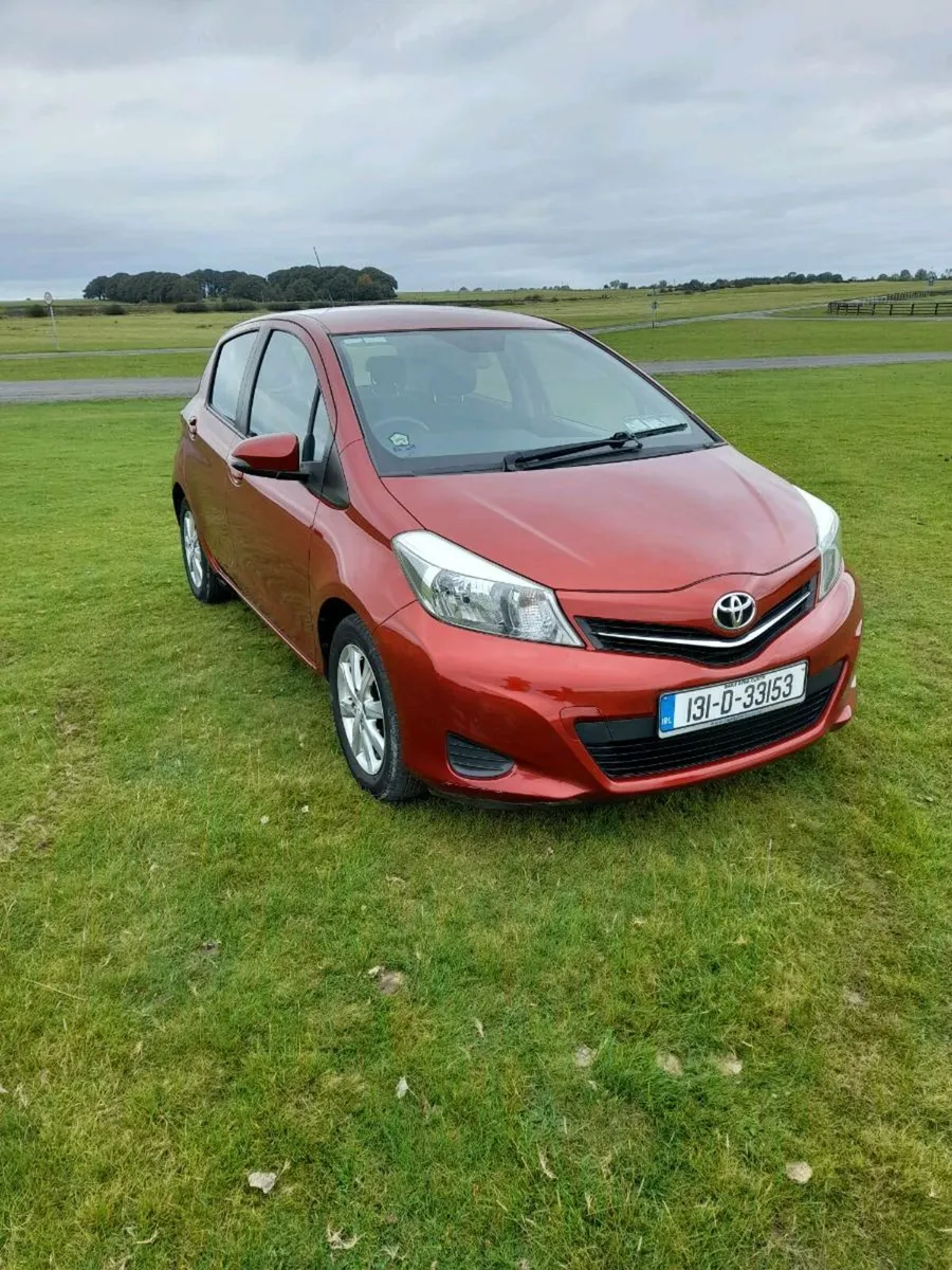 Toyota Yaris 1.3 - Image 2