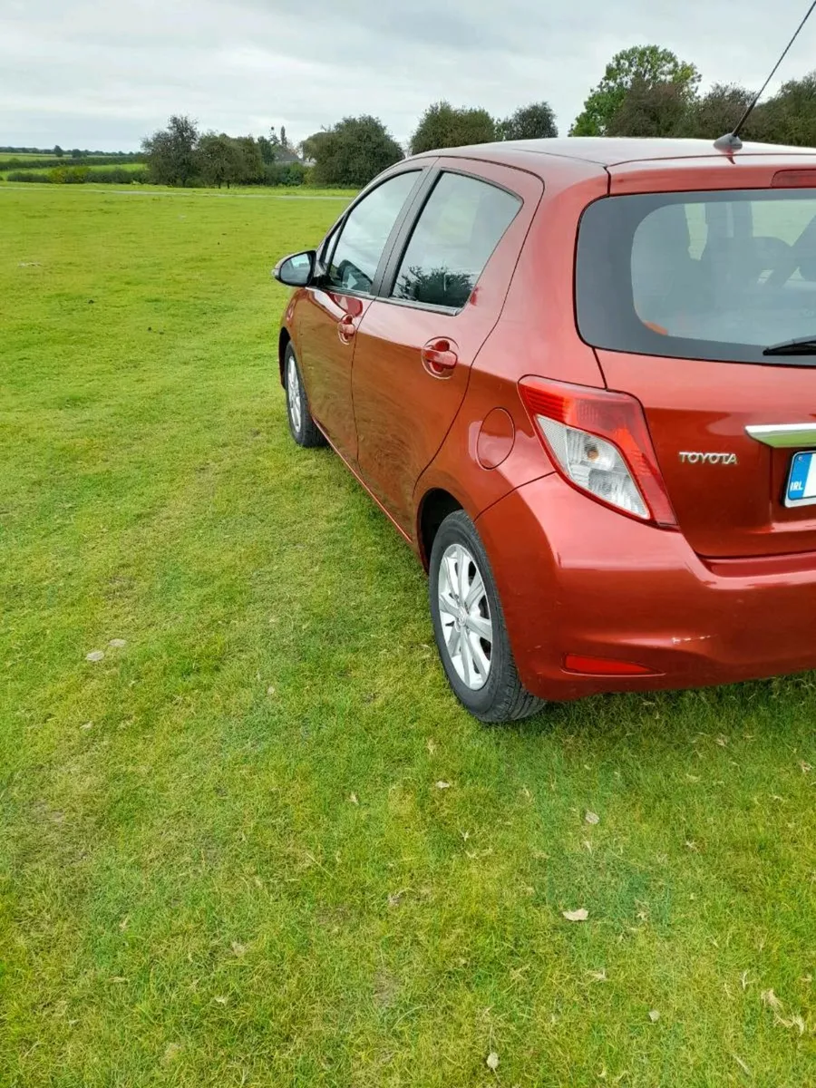 Toyota Yaris 1.3 - Image 3
