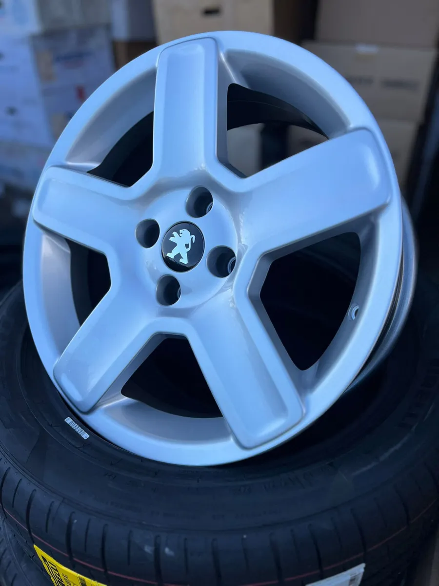 NEW 17'' Peugeot 4/108