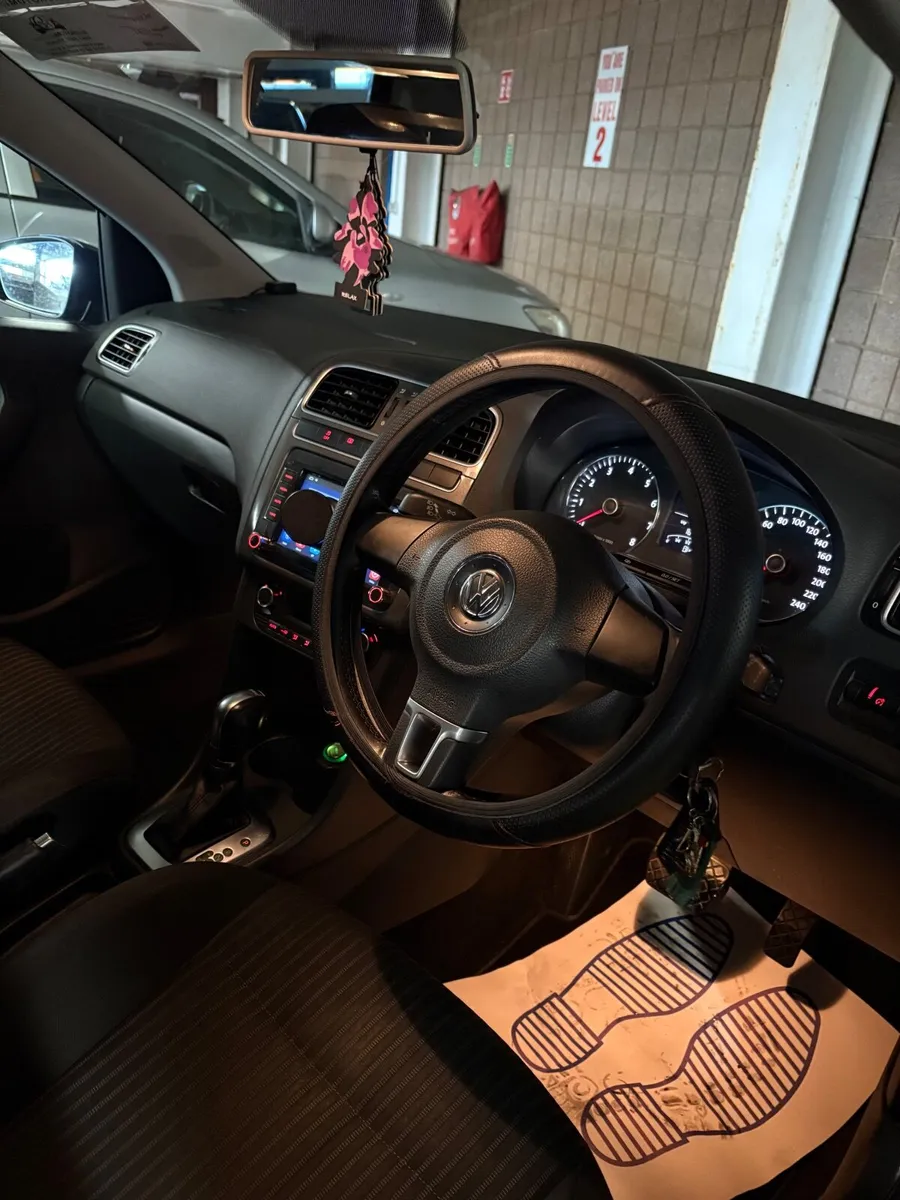 Volkswagen Polo 2013 - Image 4