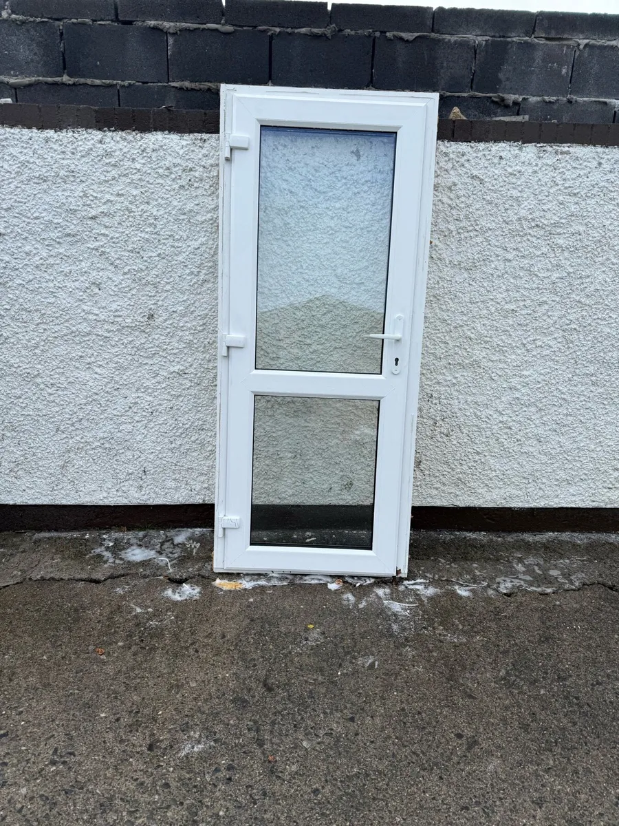 Pvc, Back door - Image 3