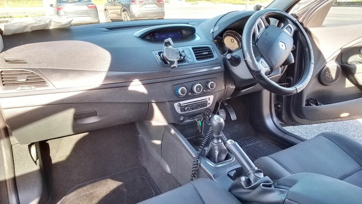 Renault Megane 2012 - NCT 3-26 - Image 4