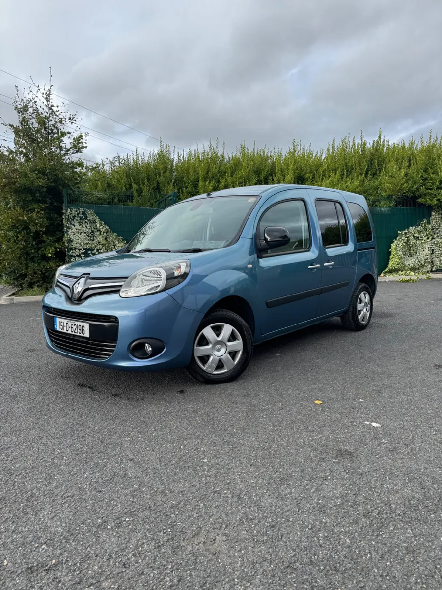 Renault Kangoo 1.6 Automatic 5 Seats - Image 2