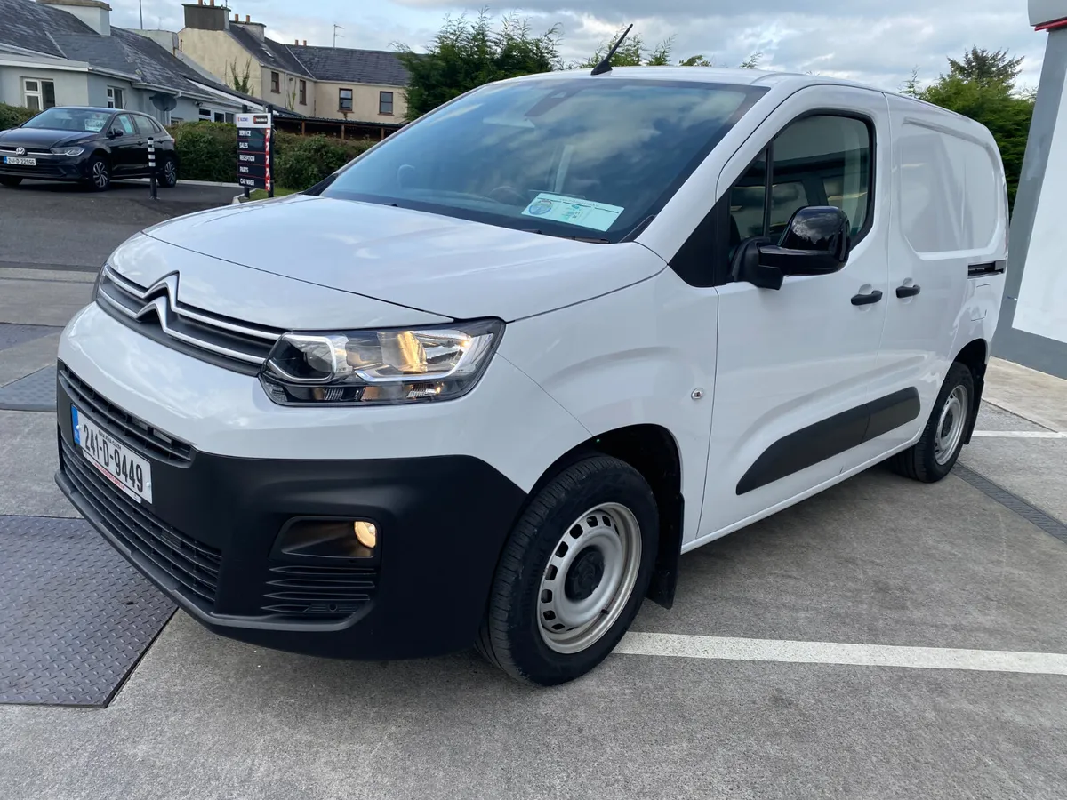 2024,Citroen Berlingo Vision **HIGH SPEC** - Image 4