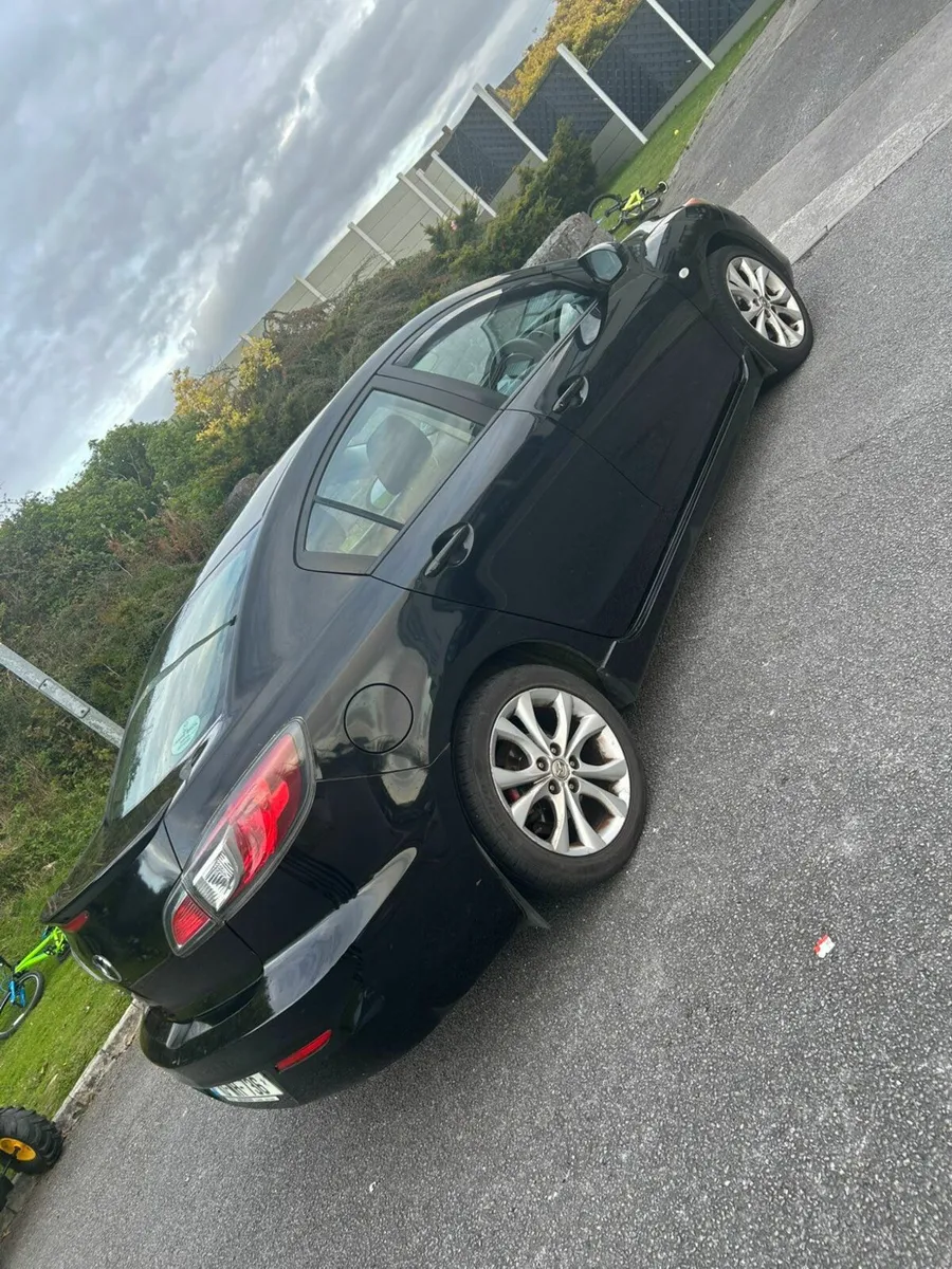 Mazda Mazda3 2010 - Image 3
