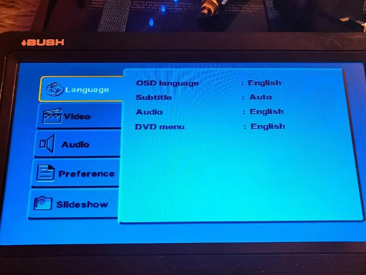 Portable In  Car 2 DVD Player 12V - Image 1