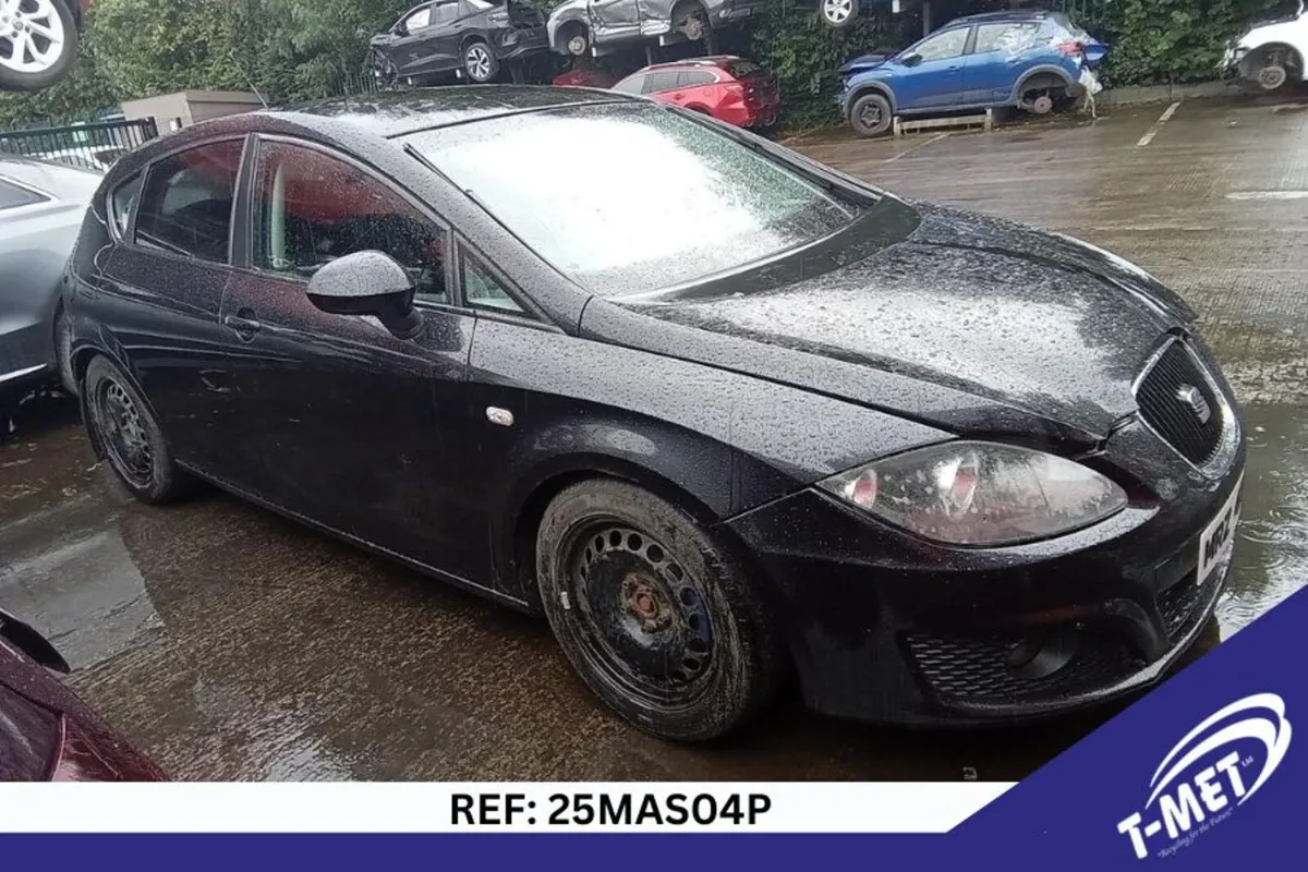 2010 SEAT LEON BREAKING FOR PARTS - Image 3