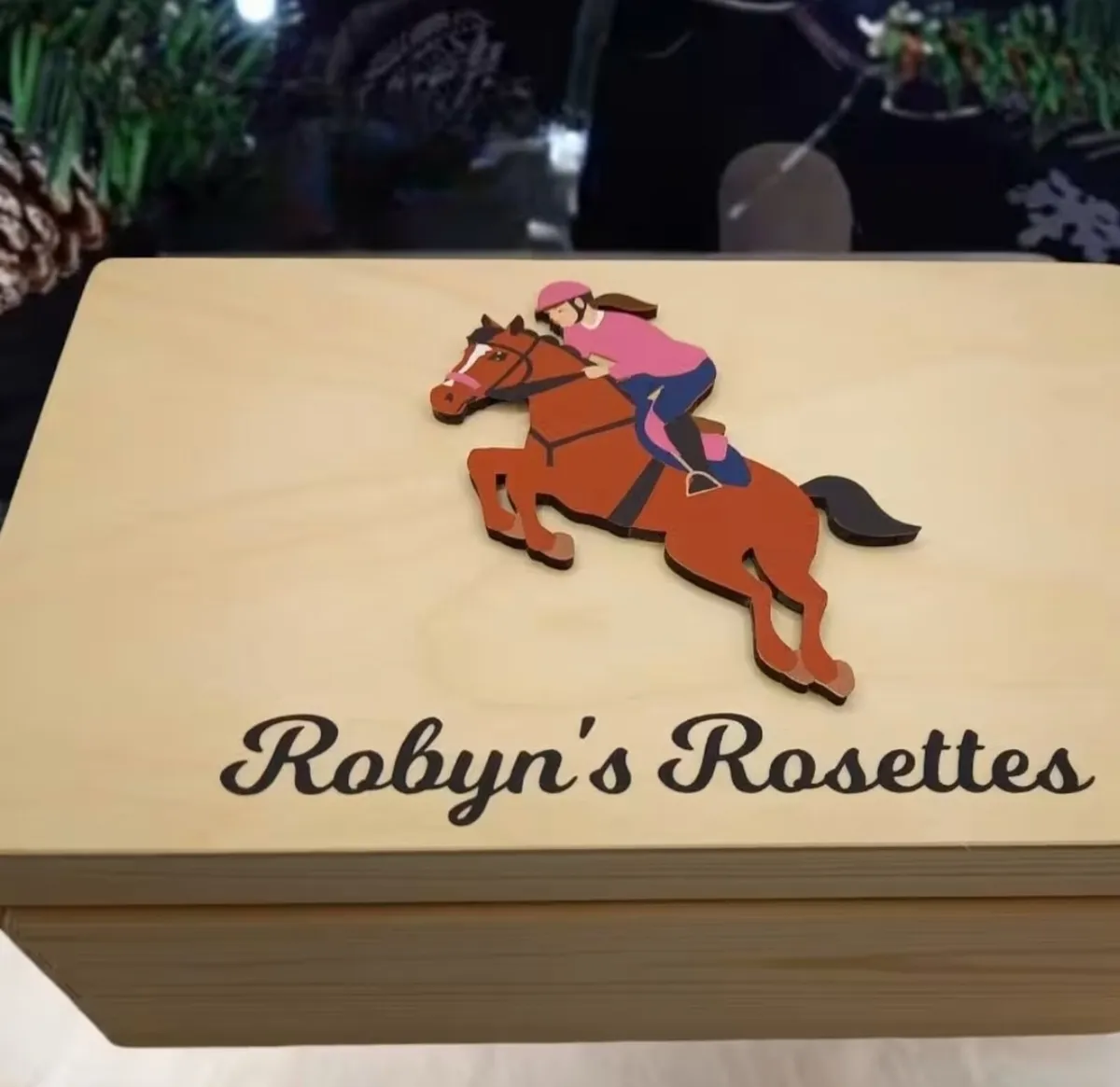 Personalised Horse Riding Rosette Keepsake Box - Image 1