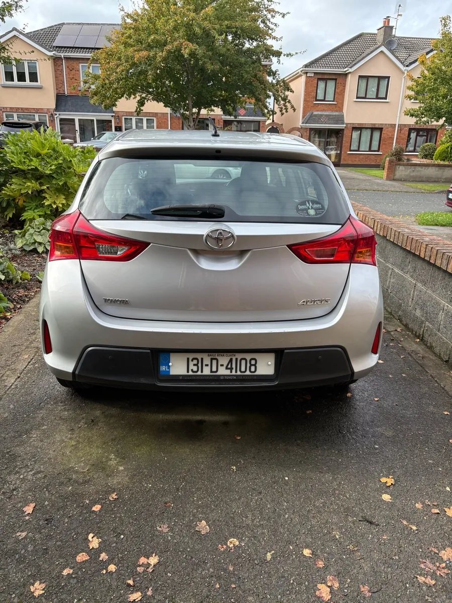 Toyota Auris 2013 - Image 3