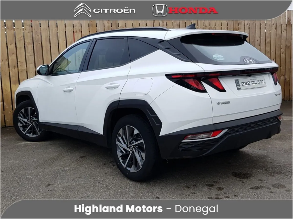 Hyundai Tucson 2WD Executive High Spec Leather In - Image 3