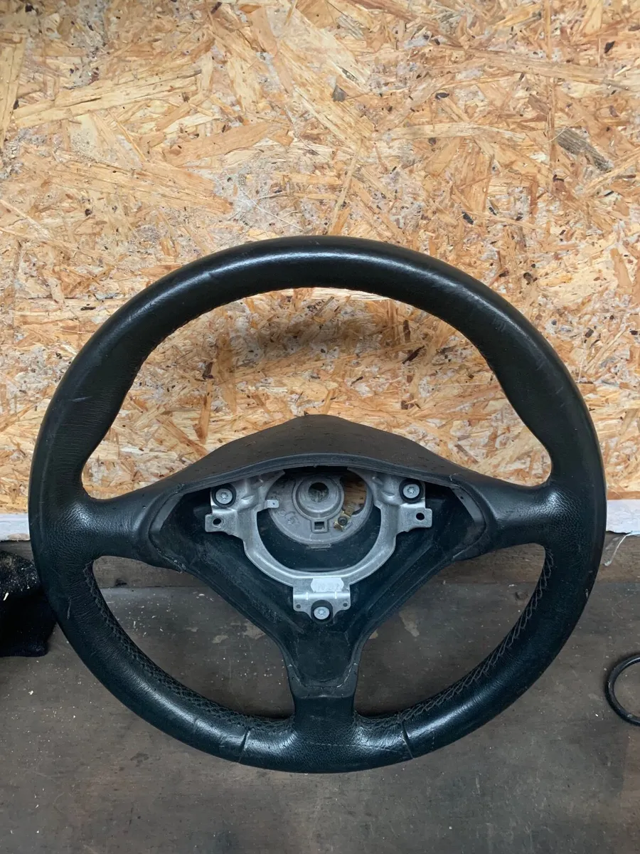 Car parts - Image 2