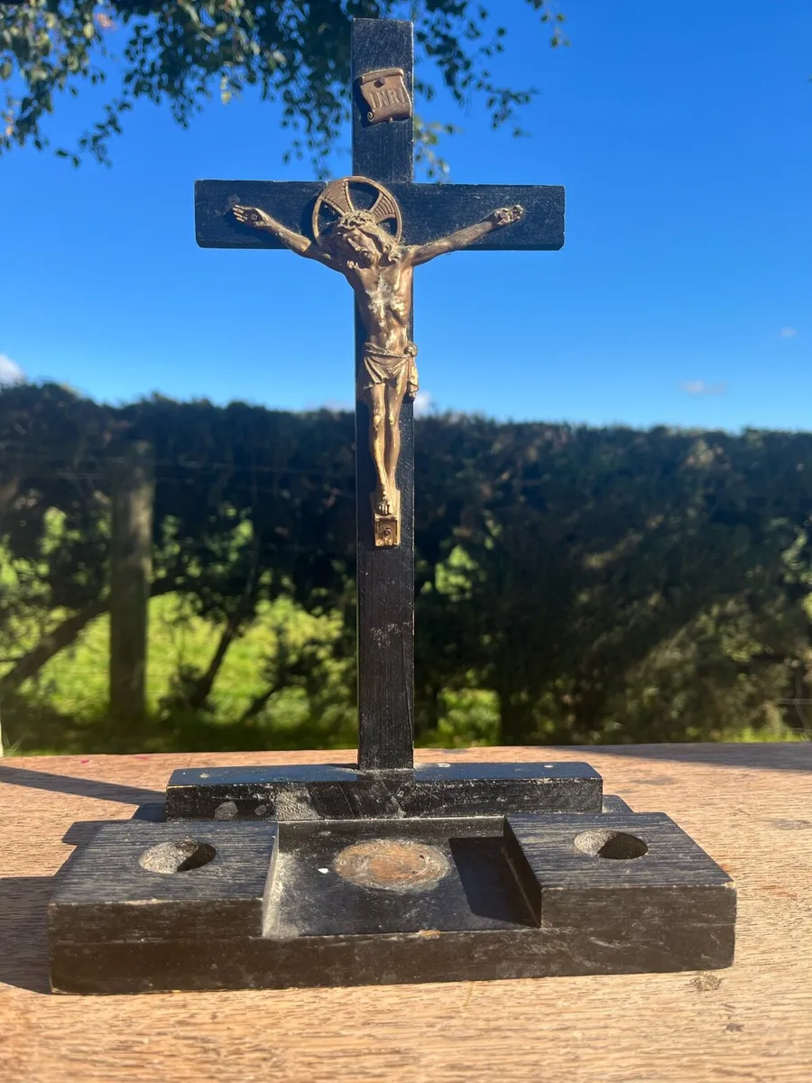 Vintage Crucifixes - Image 2