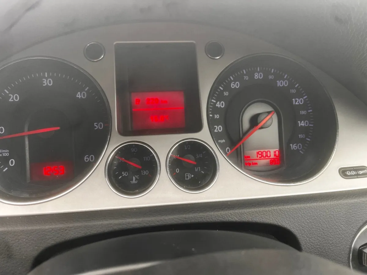 VW Passat 2.0TDI.Nct 05/26FSH.1Owner.190 KLM’s - Image 3