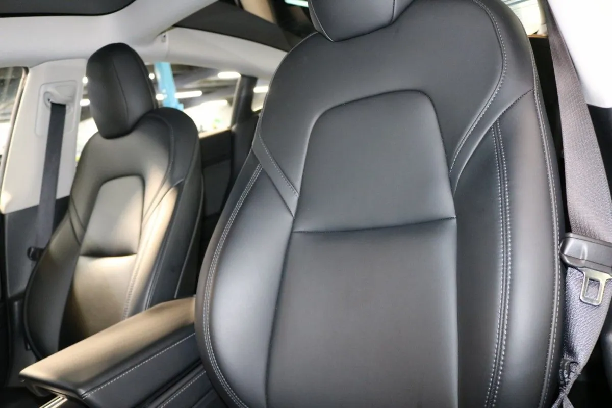 Tesla Model 3 RWD - Image 4