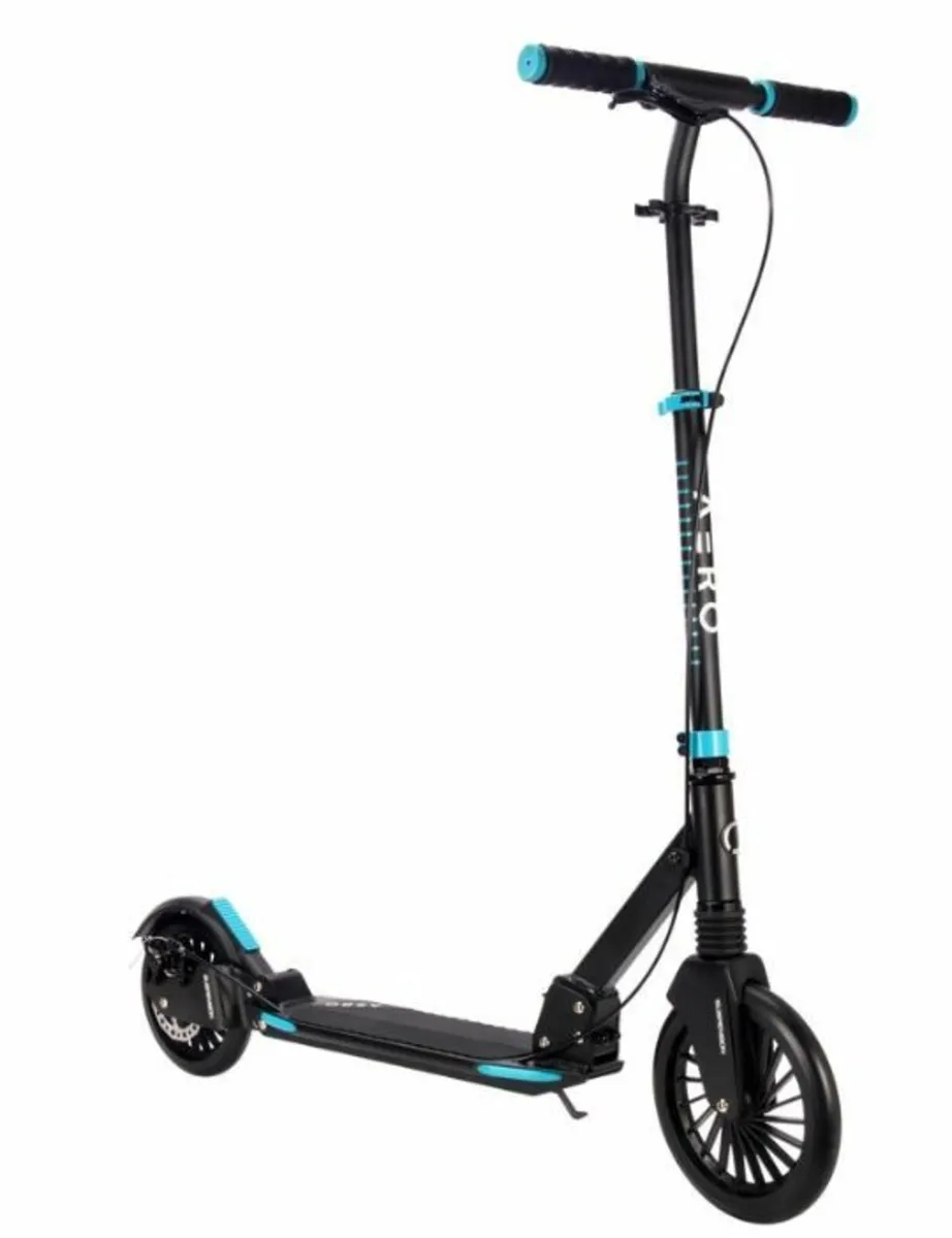 Scooter - Image 1