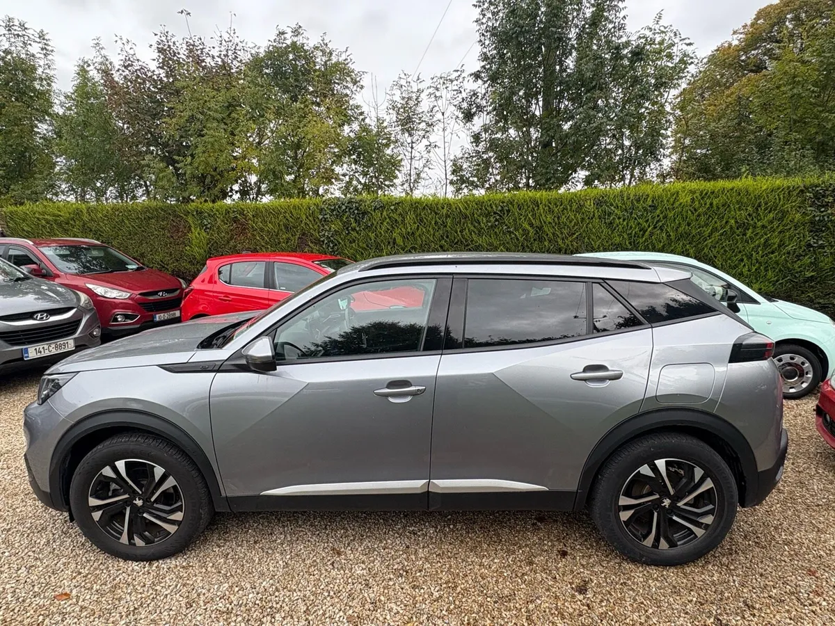 2021 Peugeot 2008e - Image 1