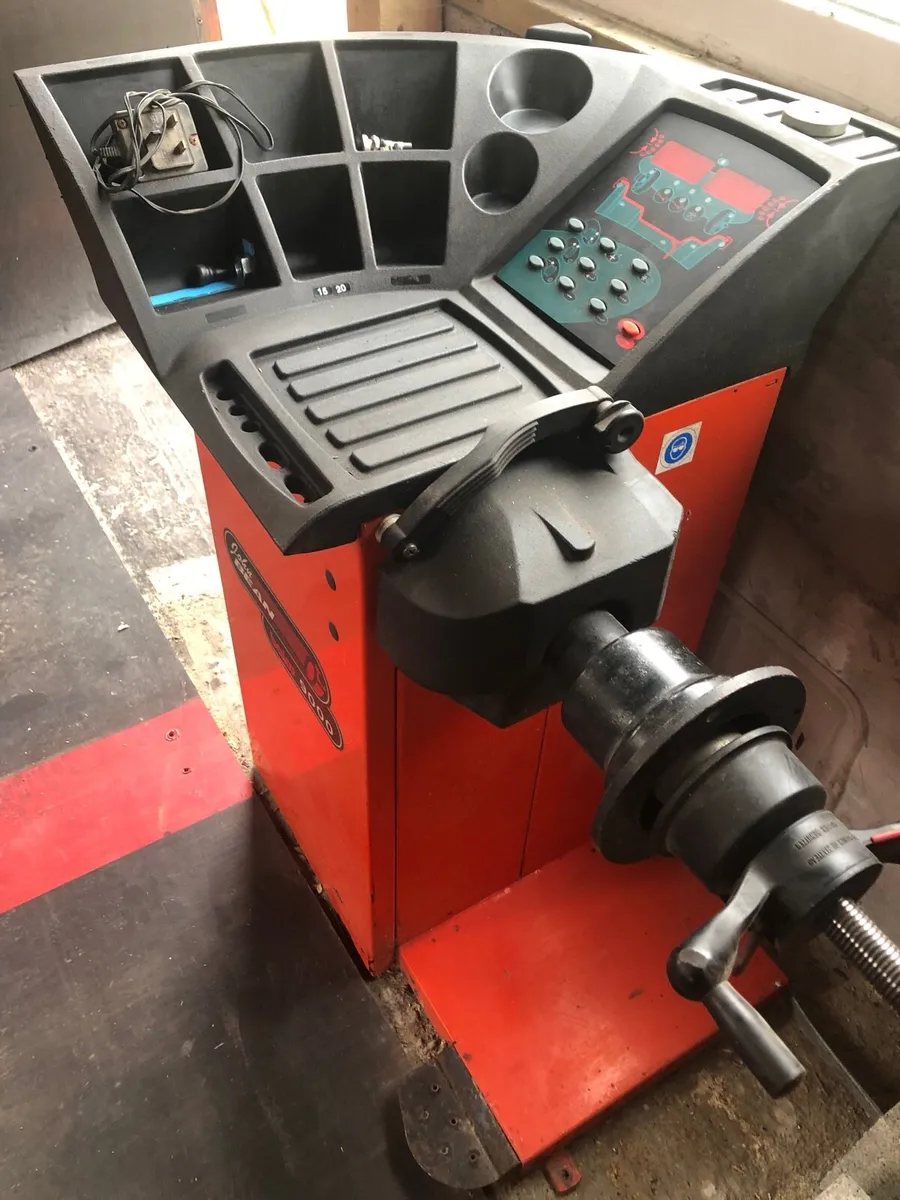 Car Wheel Balancer John Bean Balco - Image 3