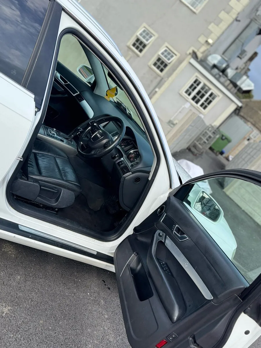 Audi A6 2.0L - Image 4