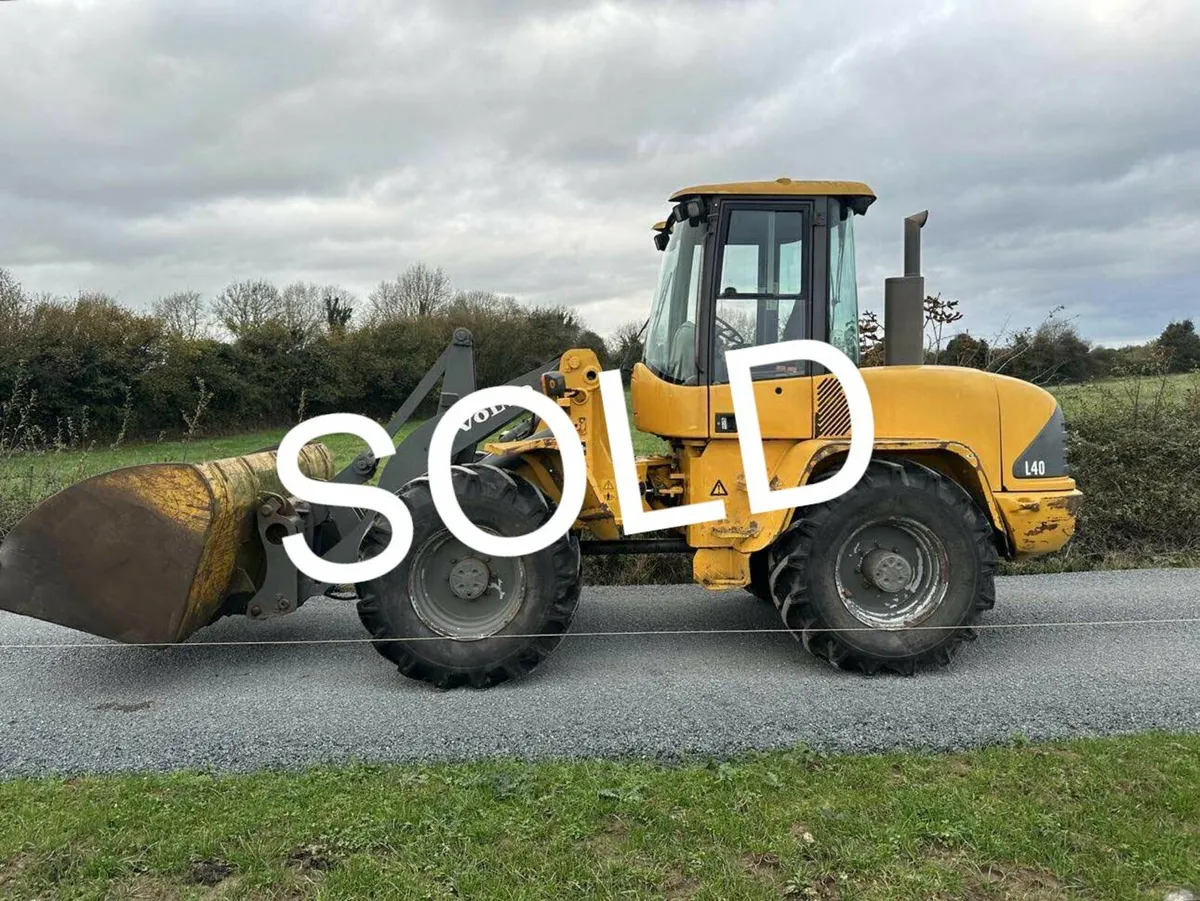 2000 VOLVO L40 LOADER **NO VAT** - Image 1