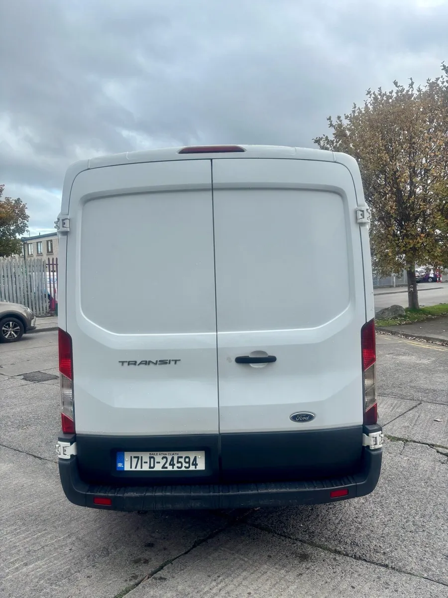 2017 Ford transit custom very low kms - Image 4