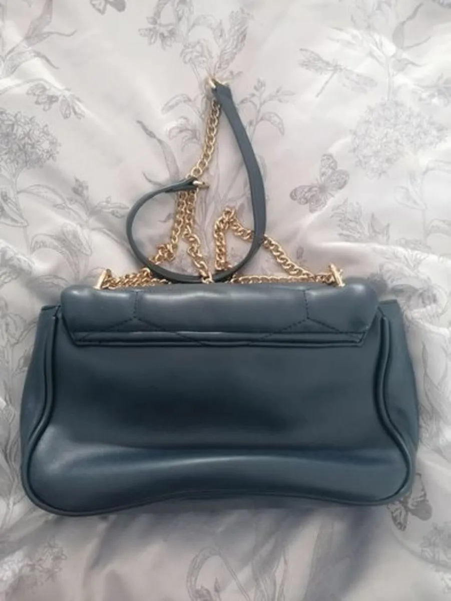Tipperary Crystal Navy Pisa Handbag NEW - Image 2