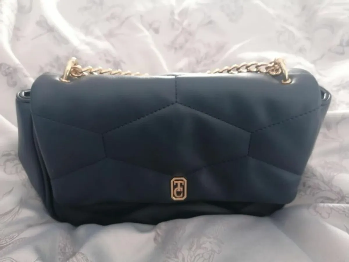 Tipperary Crystal Navy Pisa Handbag NEW - Image 3