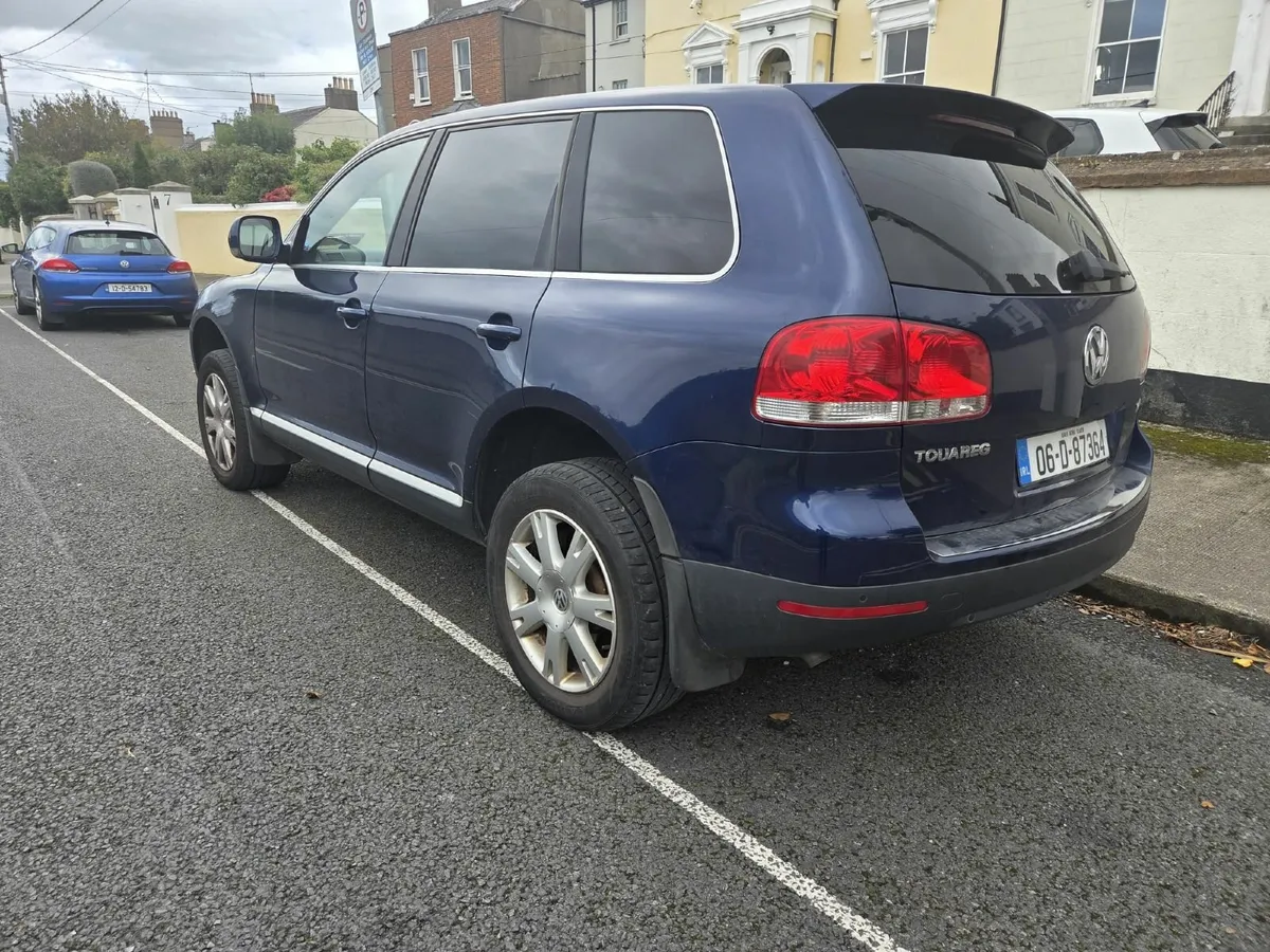 Volkswagen Touareg 2006 - Image 4