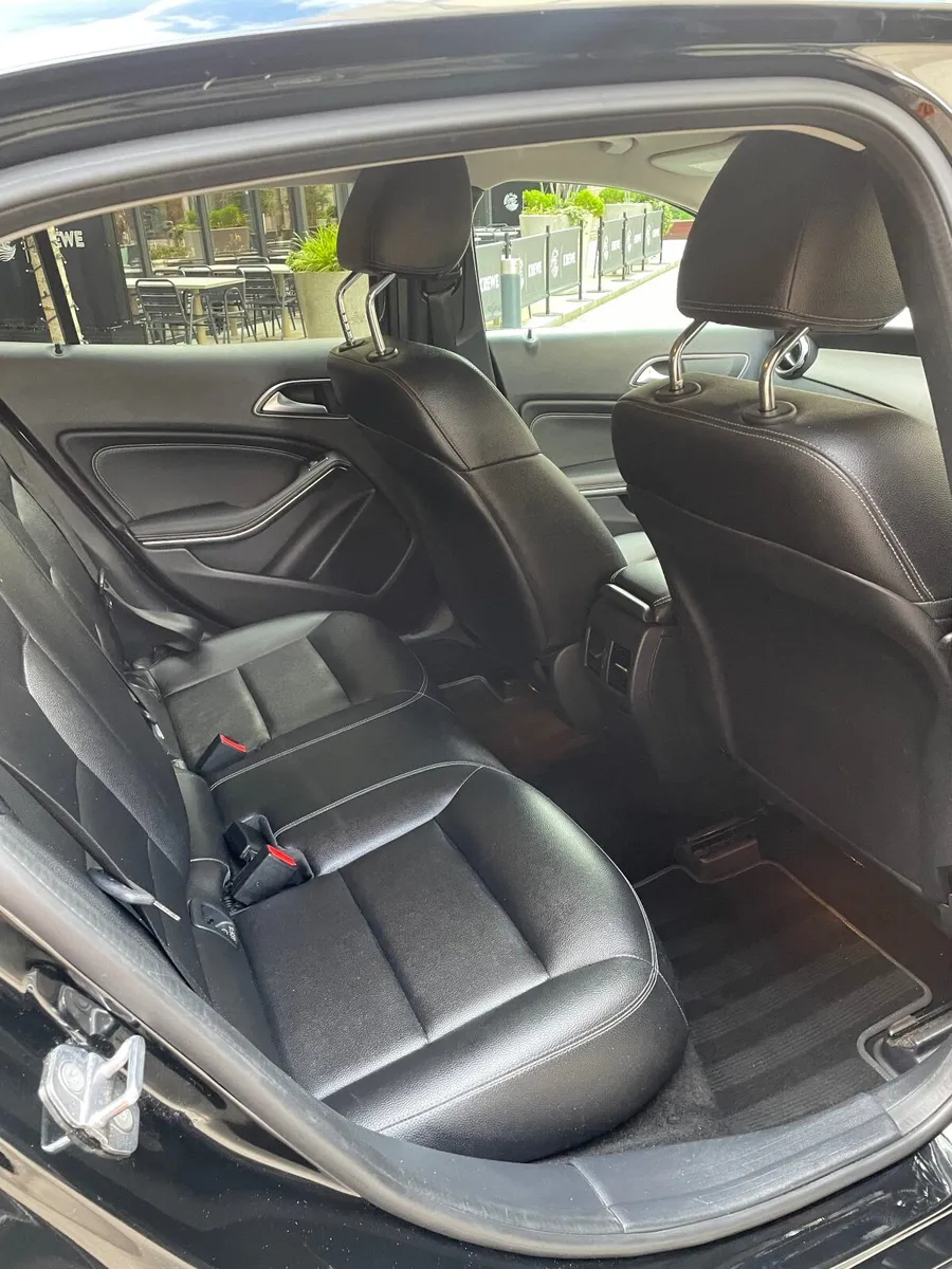 Mercedes-Benz GLA 2018 - Image 4