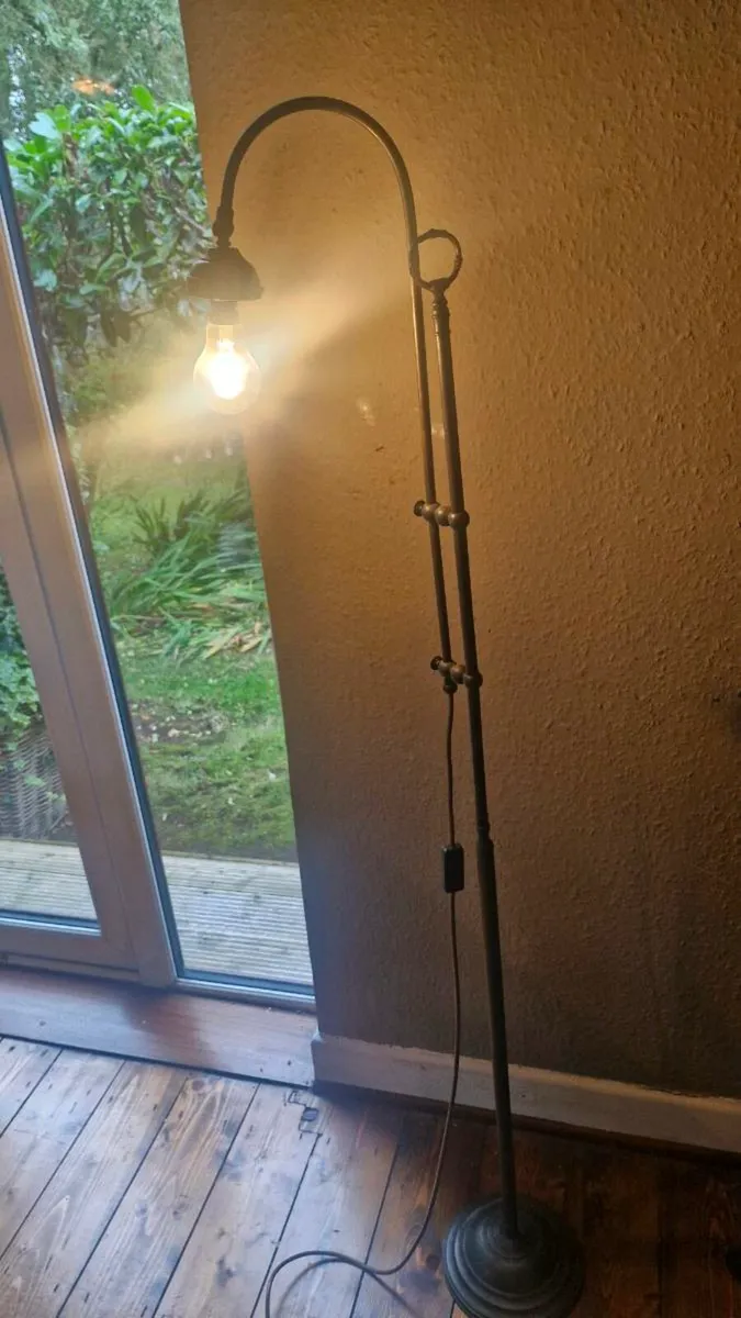 Standard lamp - Image 3