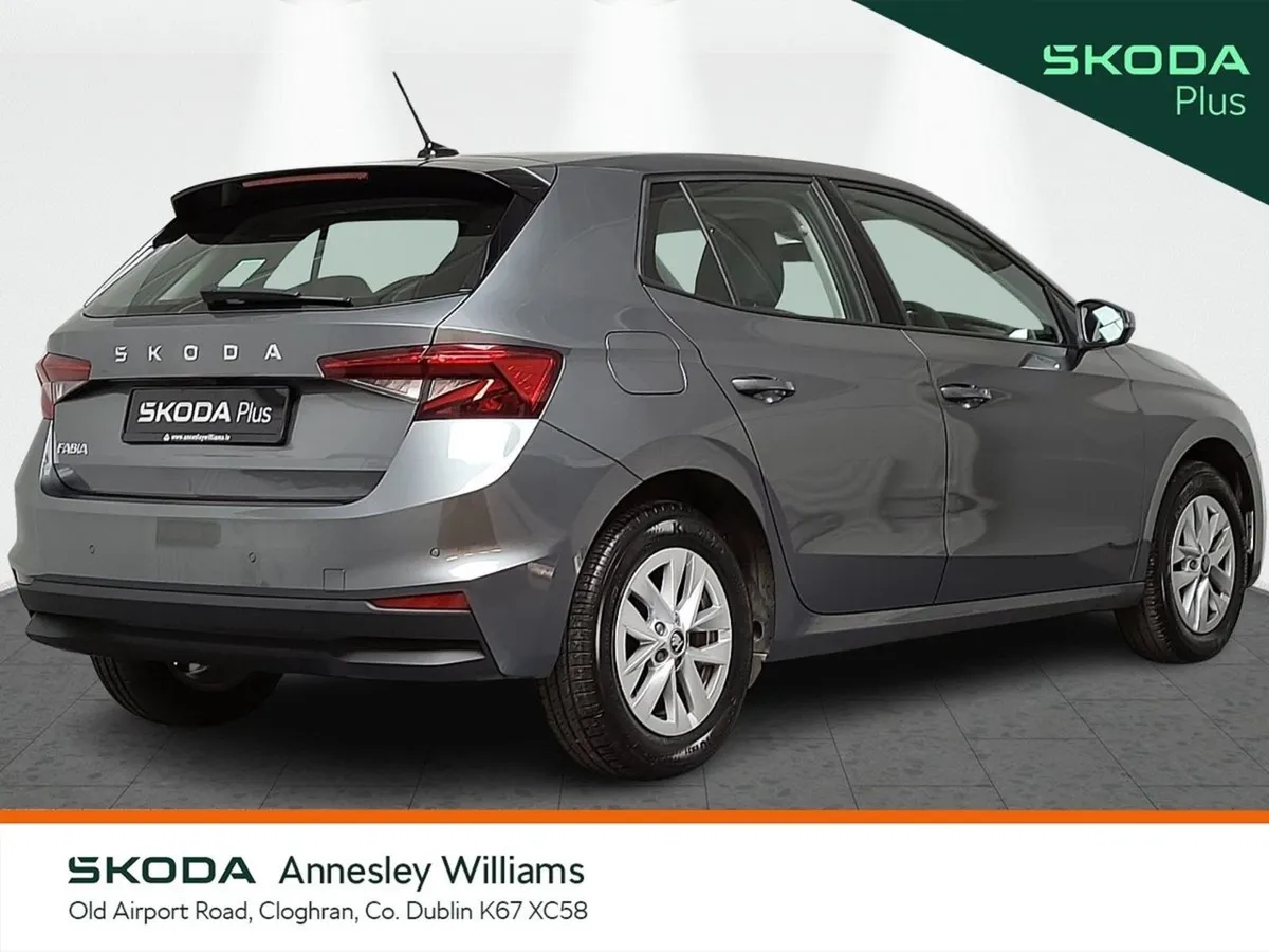 Skoda Fabia Selection 1.0mpi 80bhp - Image 4