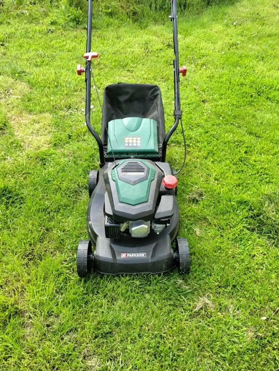 Petrol Lawnmower - Image 2
