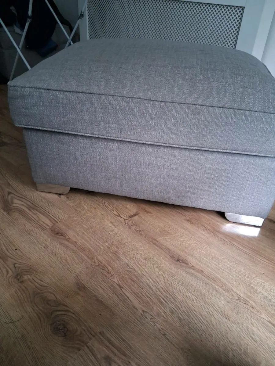 Foot stool - Image 1