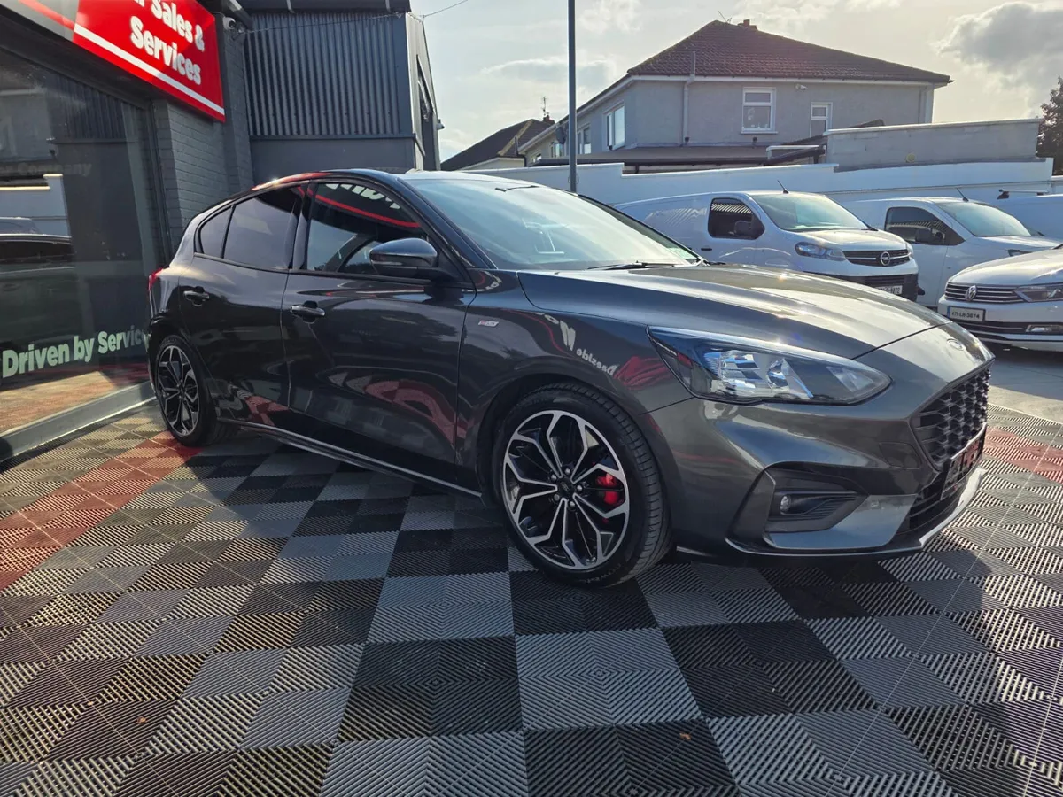Ford Focus 2020, 1/2 Leather , ST LINE-X , €72p/w - Image 3