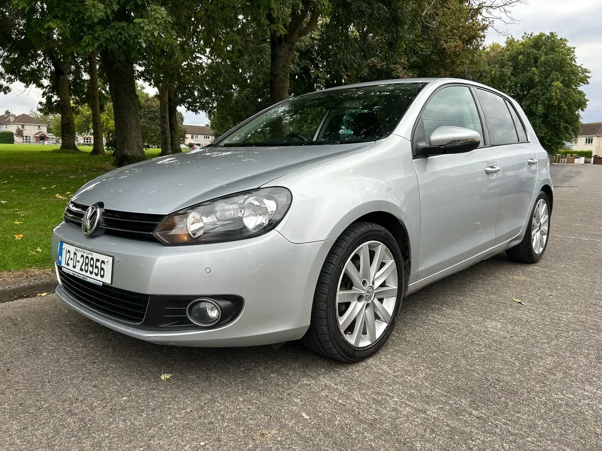 2012 Volkswagen Golf Highline 1.6 TDI Automatic - Image 4