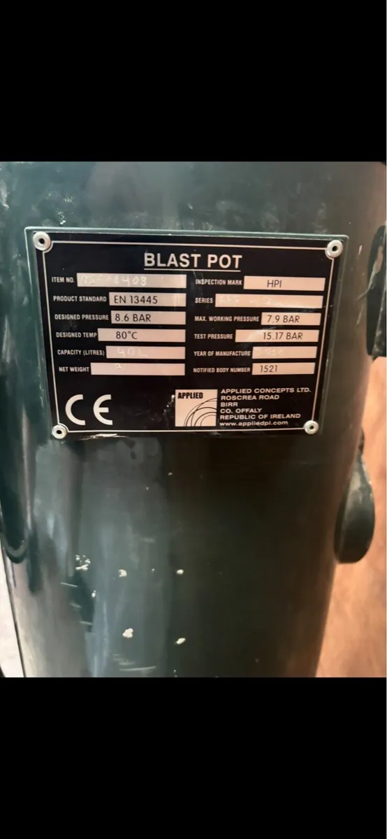 Applied Sand blasting pot - Image 3
