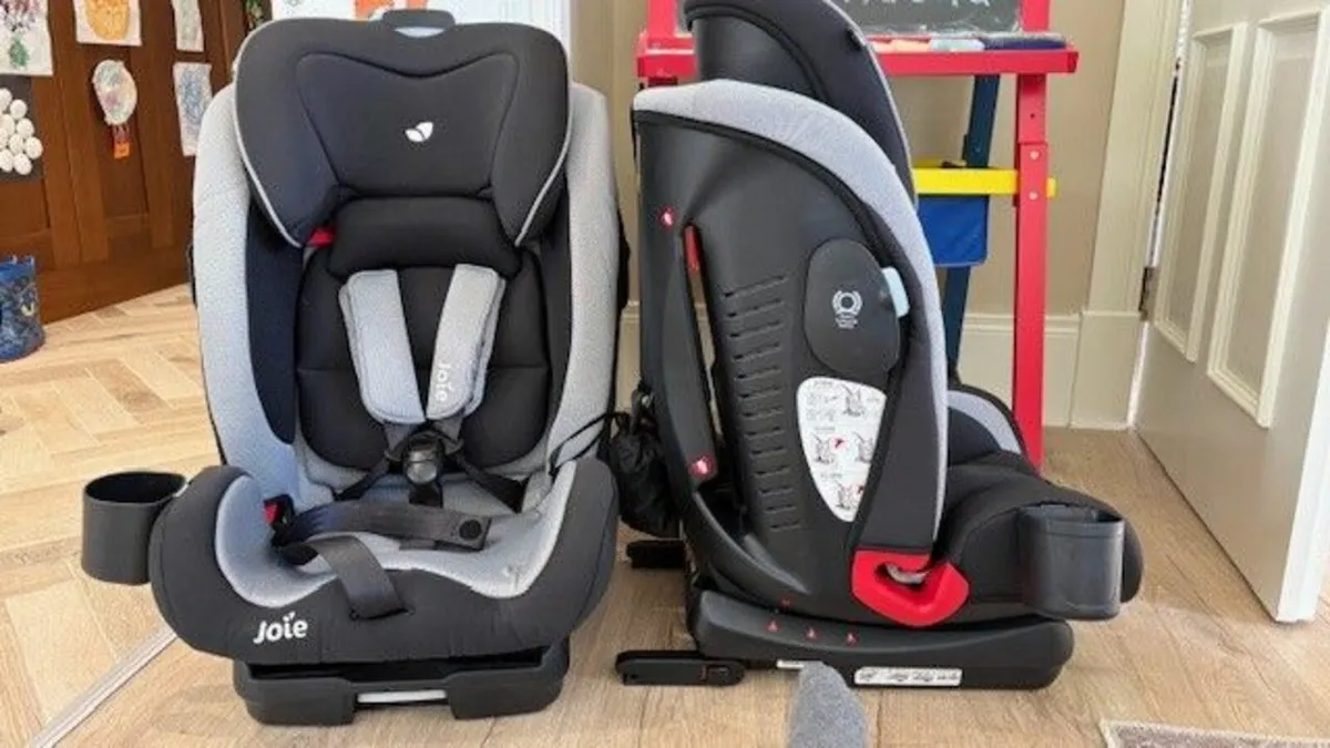 Joie Bold 9-36kg SemiUniversal Booster car Seat x2 - Image 4