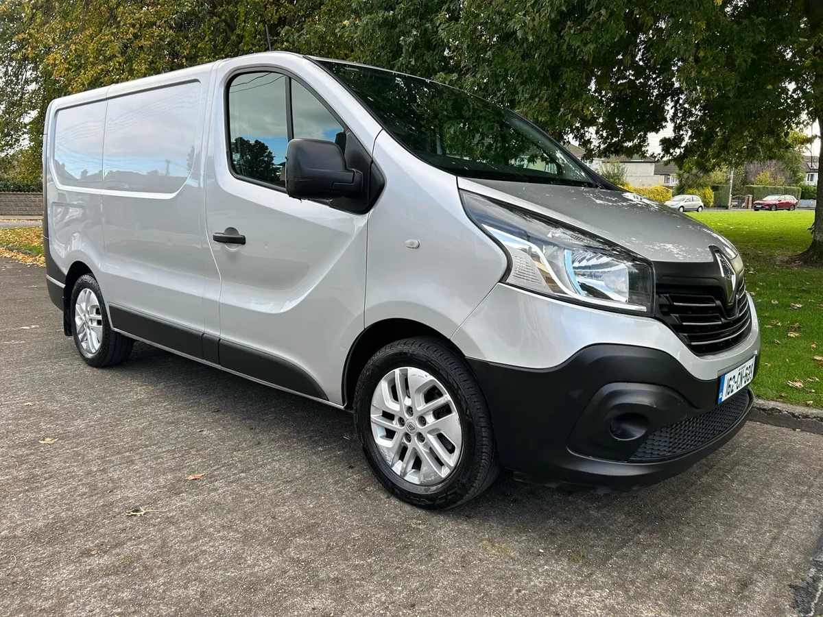 162 Renault Traffic Business Edition // CVRT & TAX - Image 1